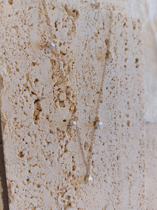 Hestia Pearl Choker