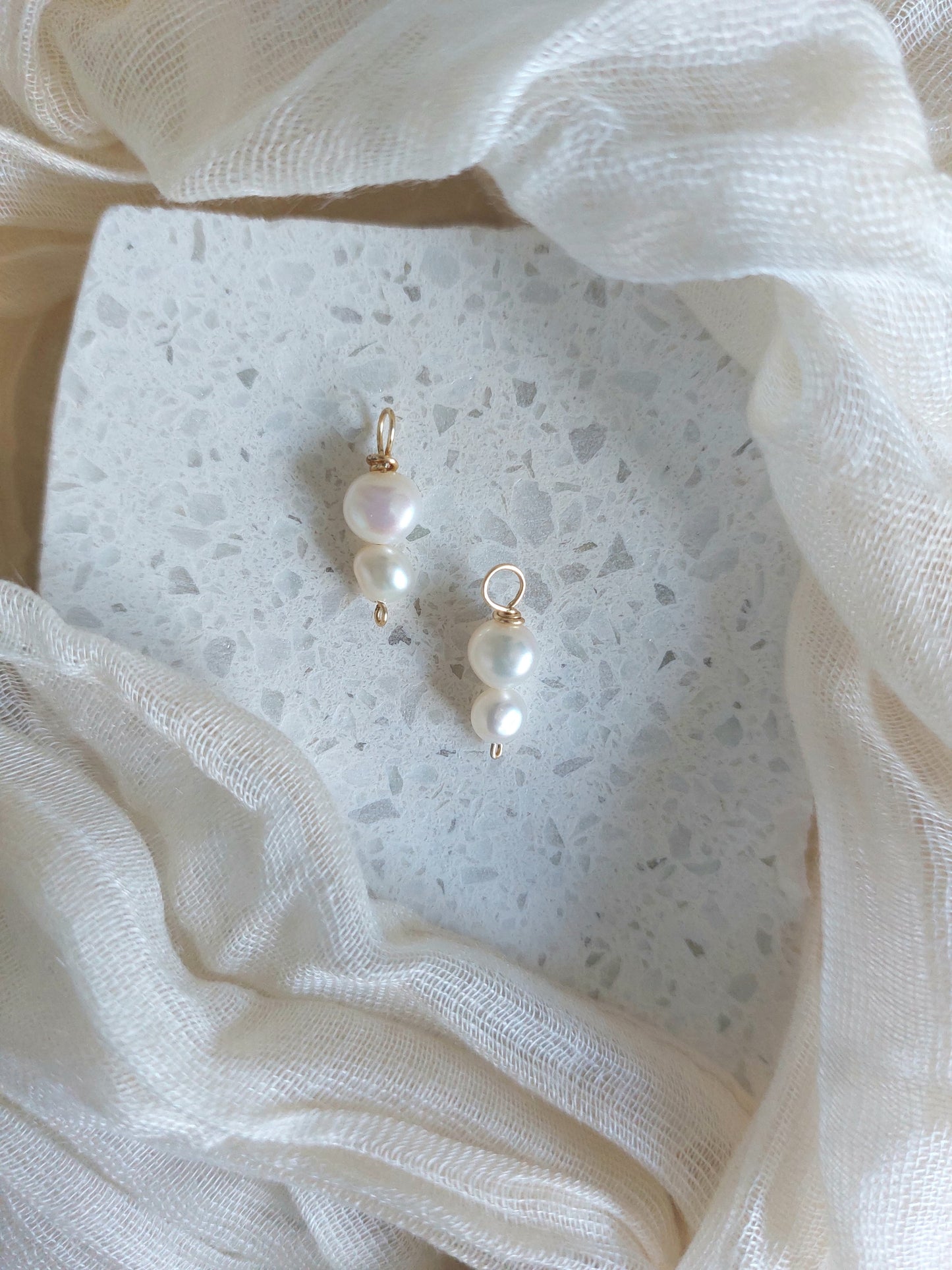 Cora Mini Hoop Earrings