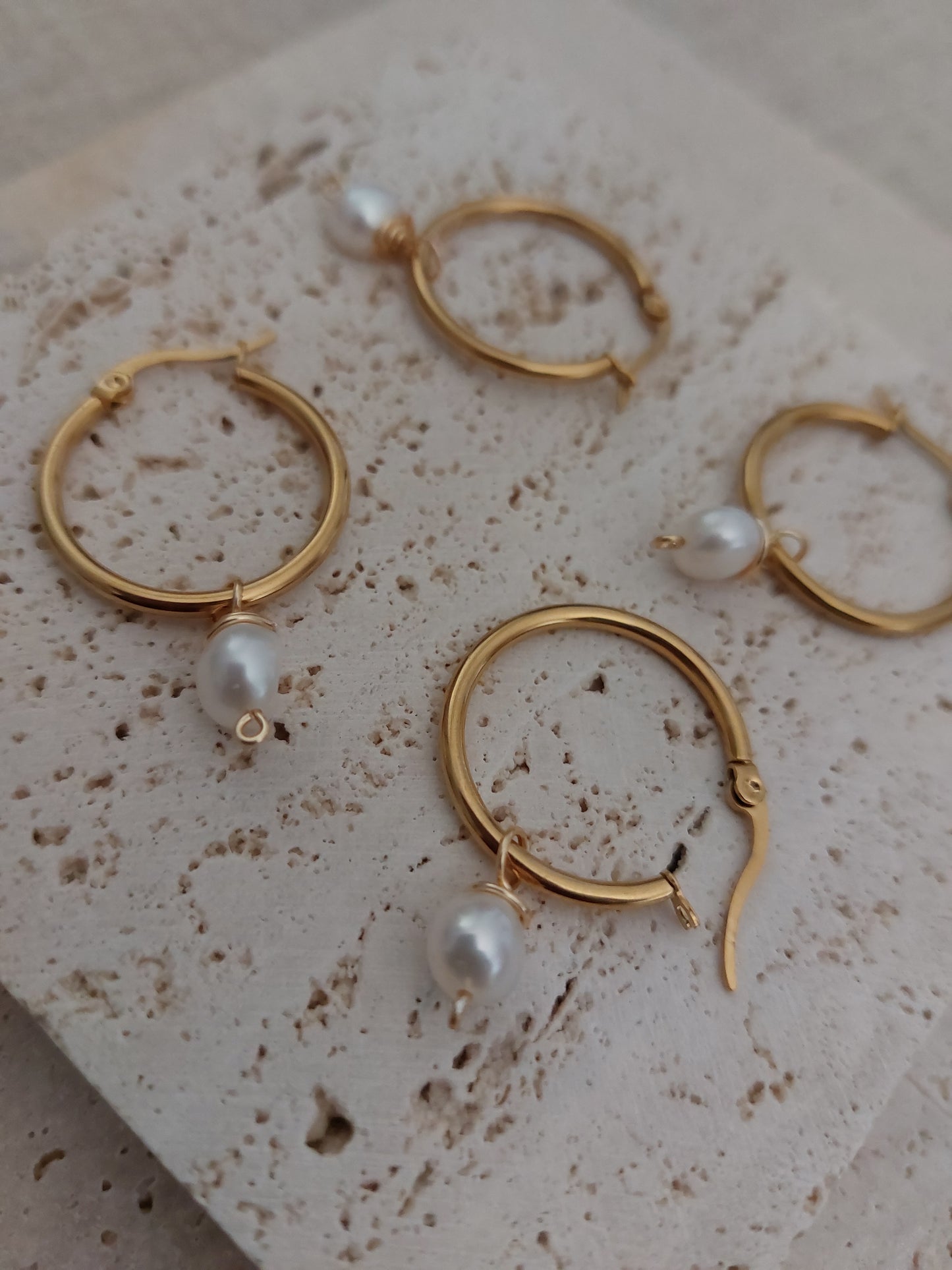 Cora Hoop Earrings