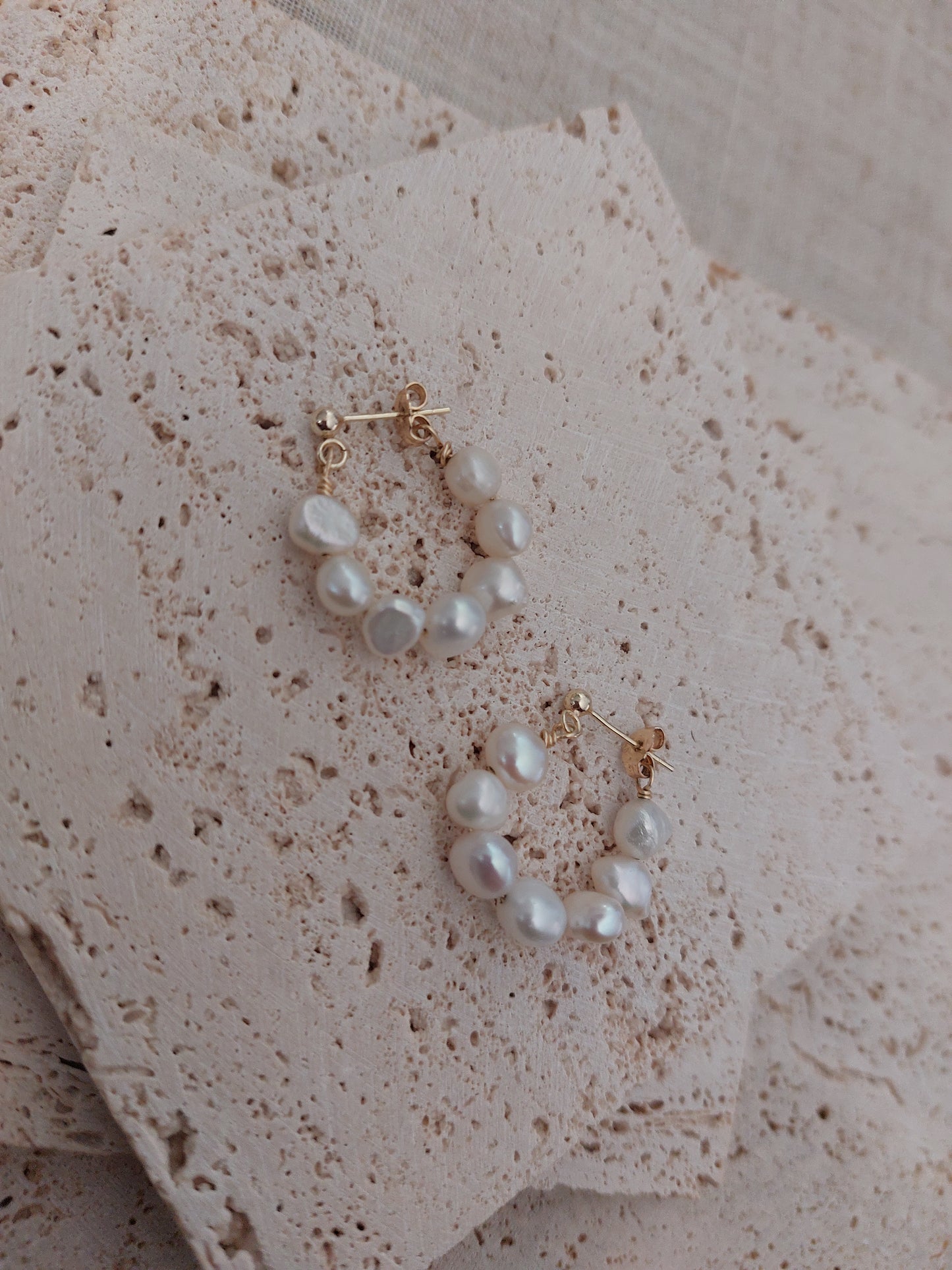 Lyra Pearl Studs